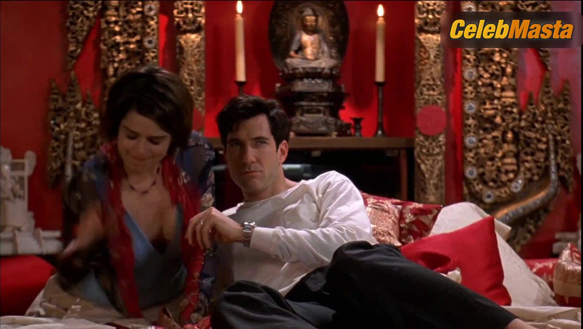Neve Campbell ’s Sexy Scene From Three To Tango - Photo 1 of 5 photo 2