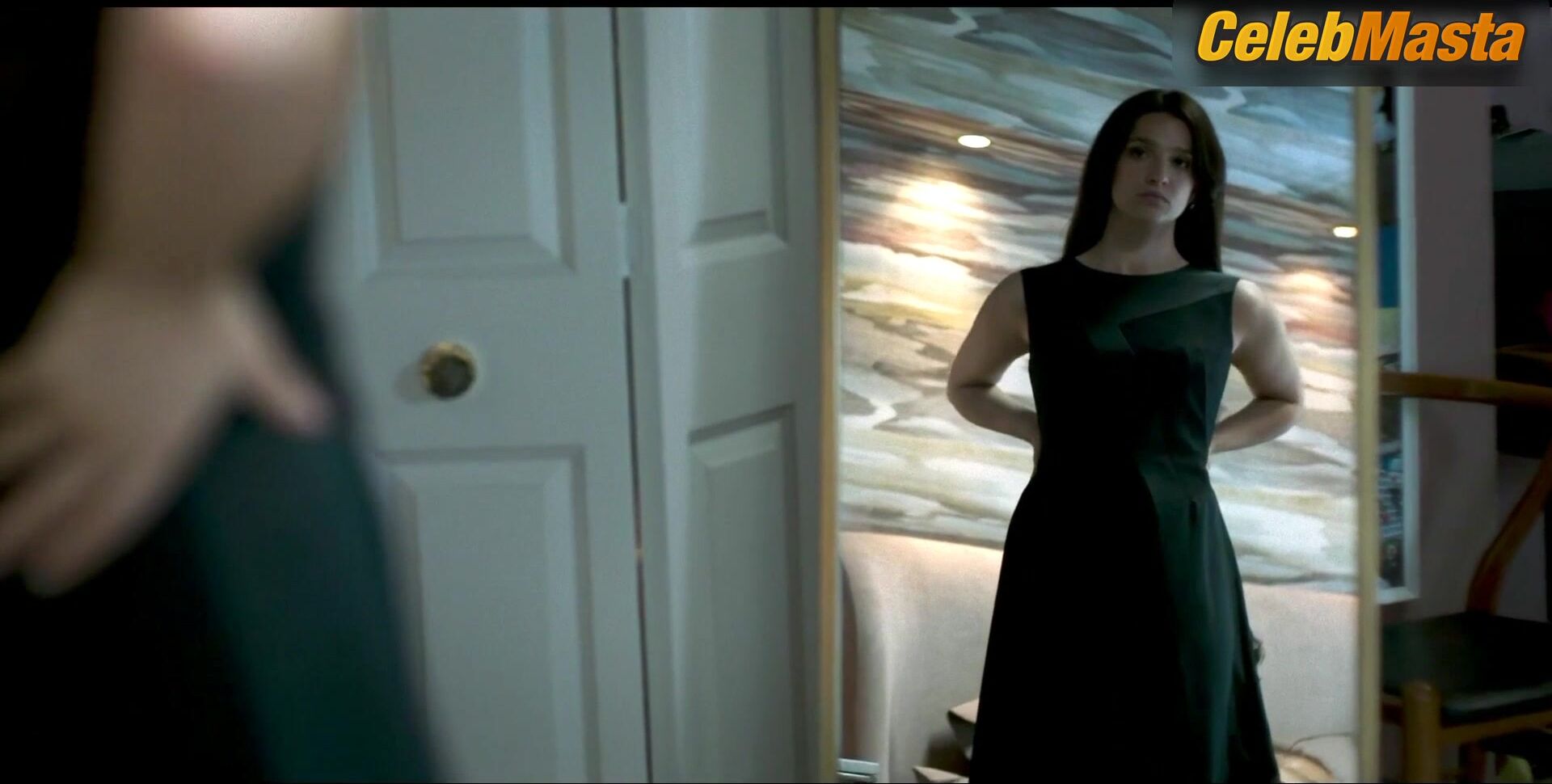 Marisa Abela Shows Underwear Scene In Industry - Photo 1 of 5 photo 5
