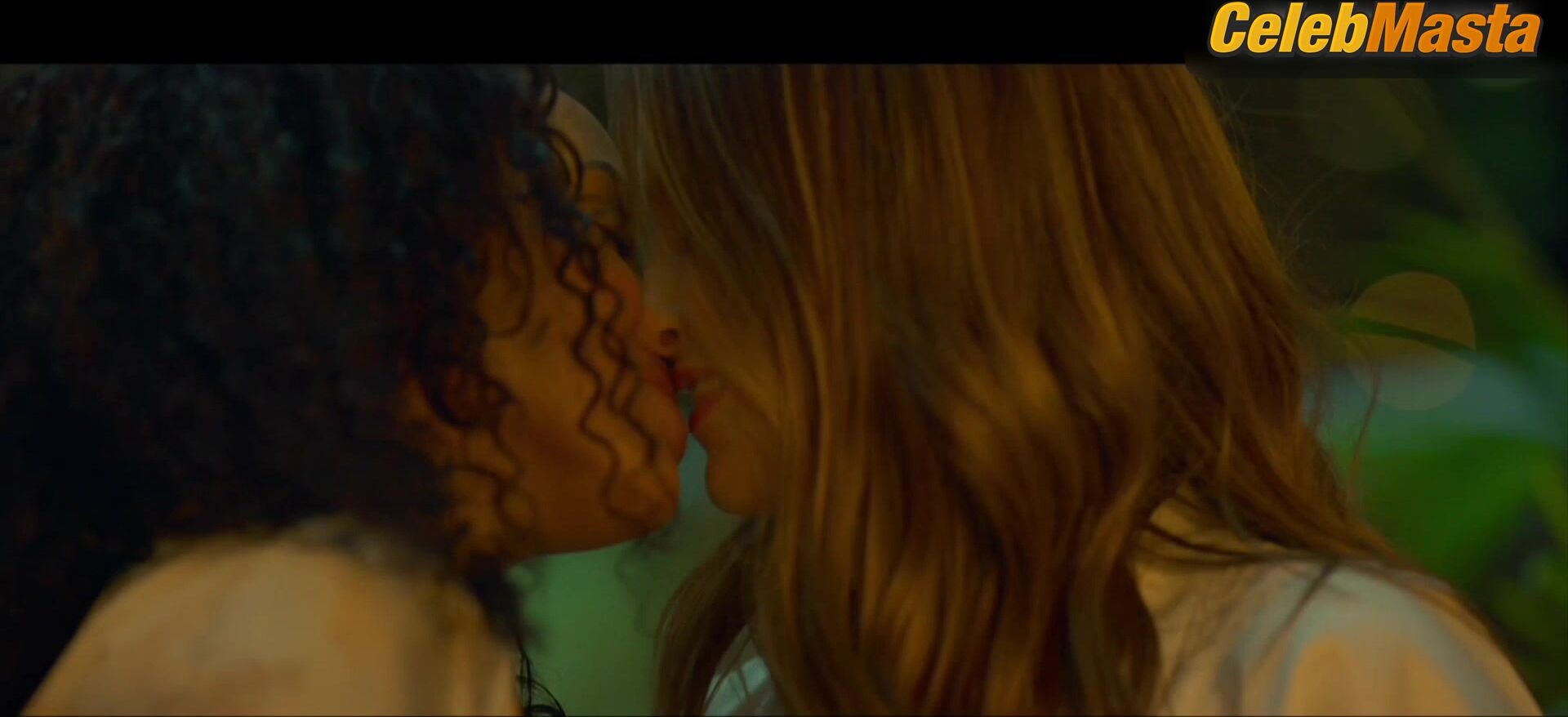 Kat Graham Merritt Patterson And Get Intimate In - Photo 2 of 5 photo 4