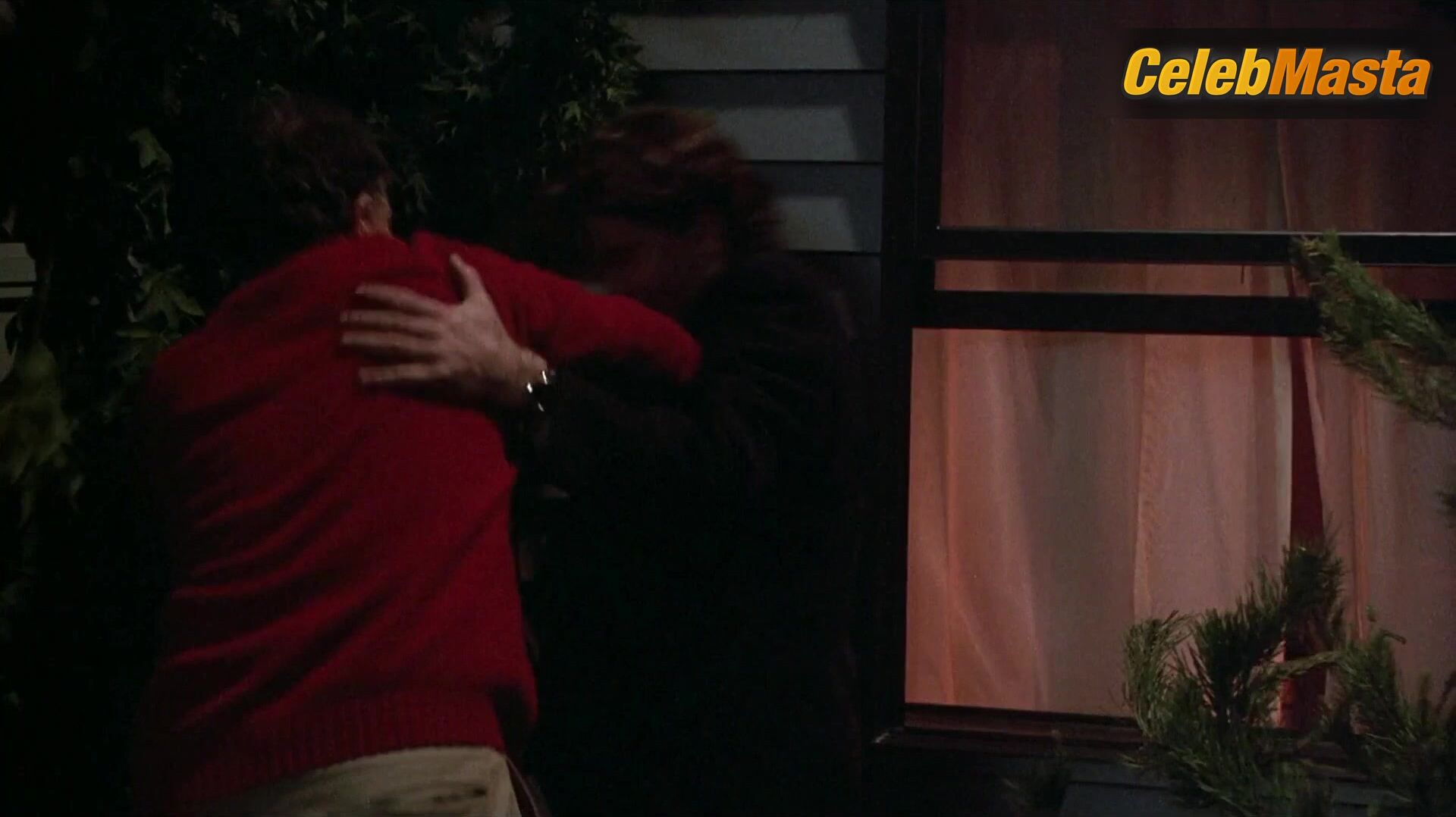 Lara Flynn Boyle ’s Sexy Scene From The Temp - Photo 1 of 5 photo 5