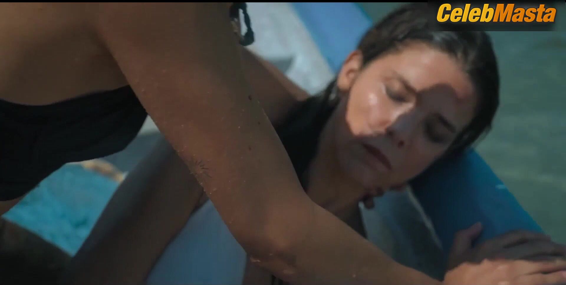 Juana Acosta Juanita Molina And ’s Boobs, Swimsuit - Photo 1 of 5