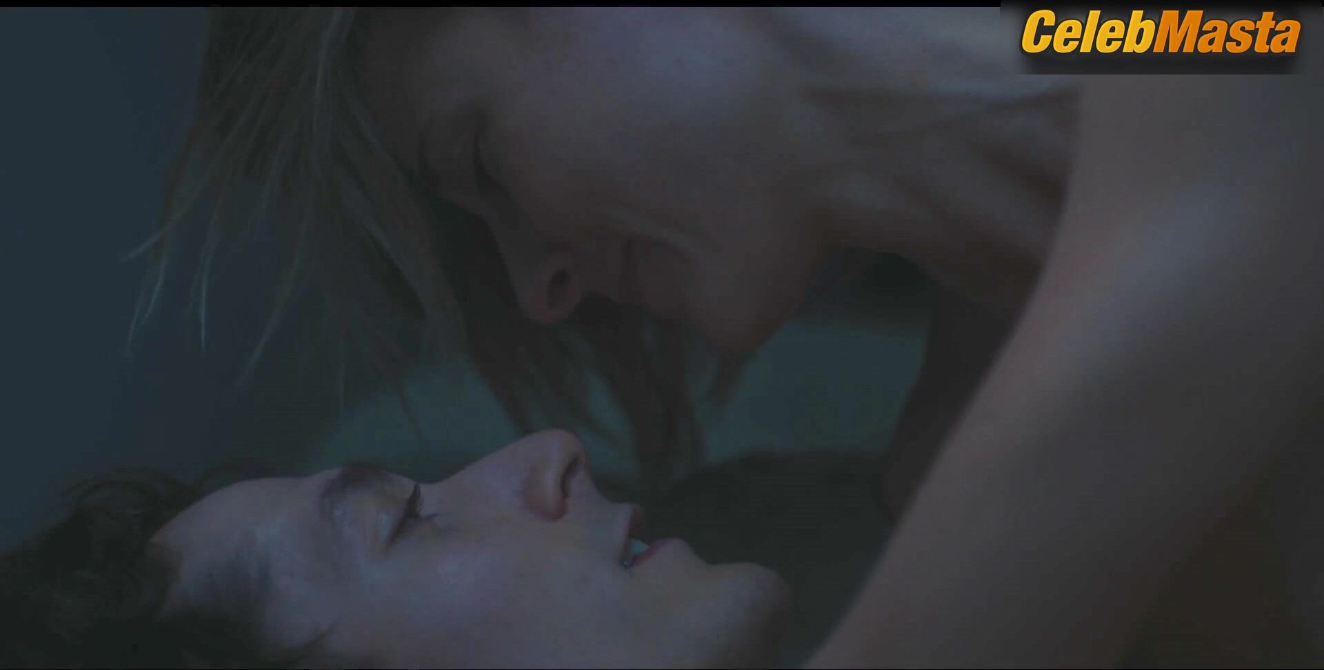 Svenja Jung Reveals Breasts In Naked Scene - Photo 1 of 5 photo 4