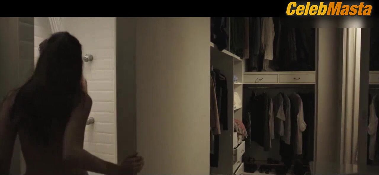 Juana Acosta ’s Booty Scene In Acantilado - Photo 2 of 5 photo 4