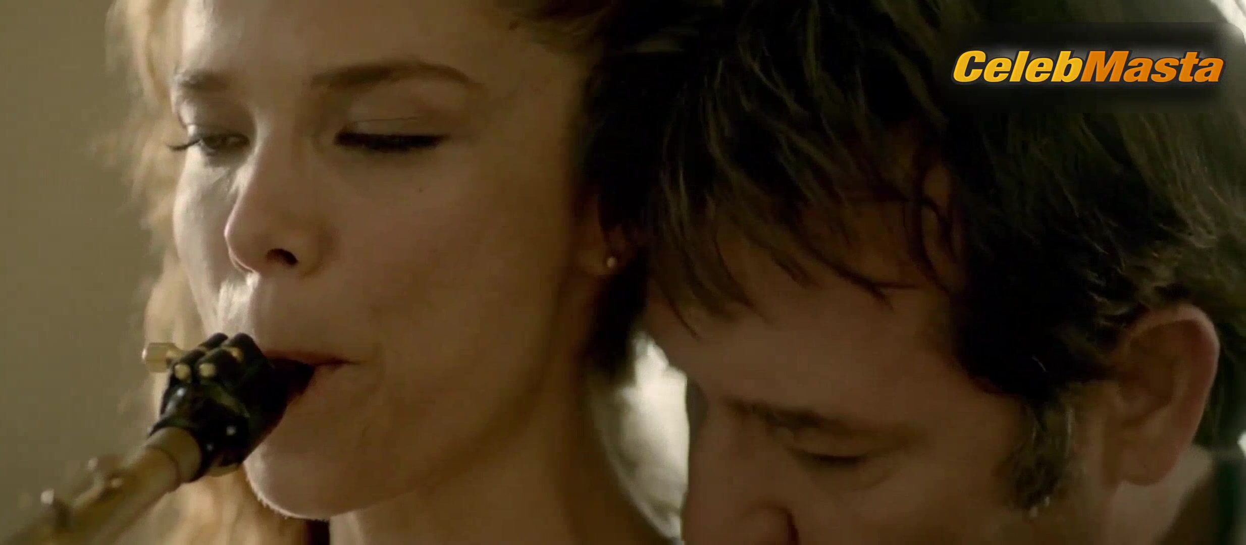 Juana Acosta ’s Tits Scene From Cuatro Estaciones - Photo 2 of 5 photo 4