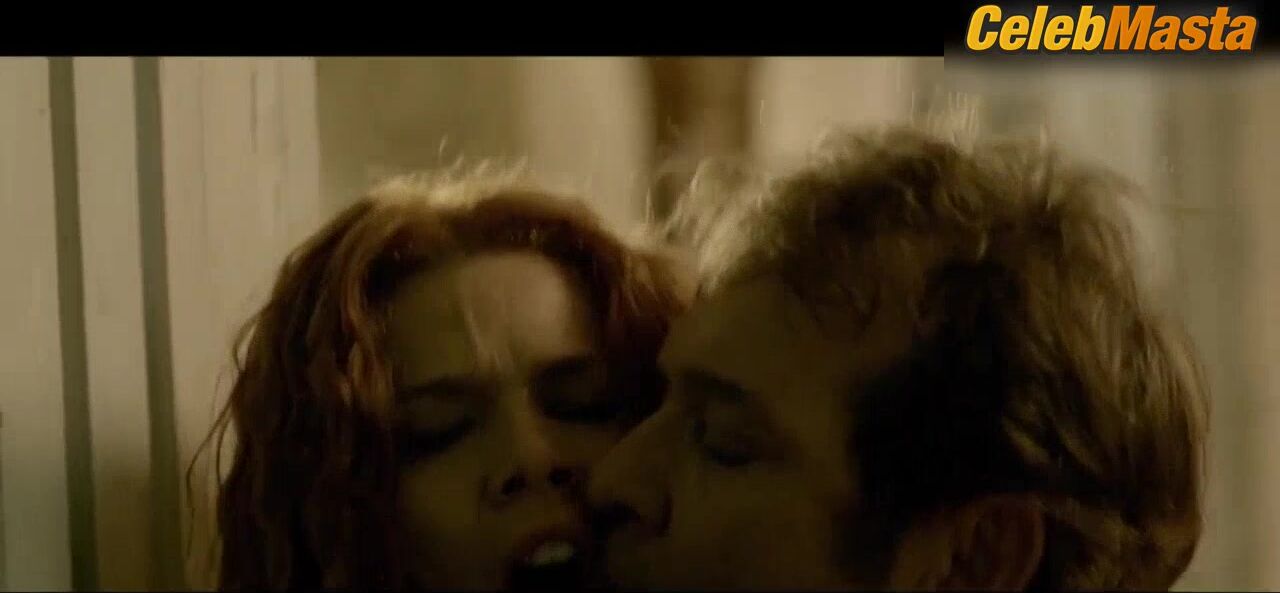 Juana Acosta Hot Scene In Four Seasons In Havana - Photo 1 of 5