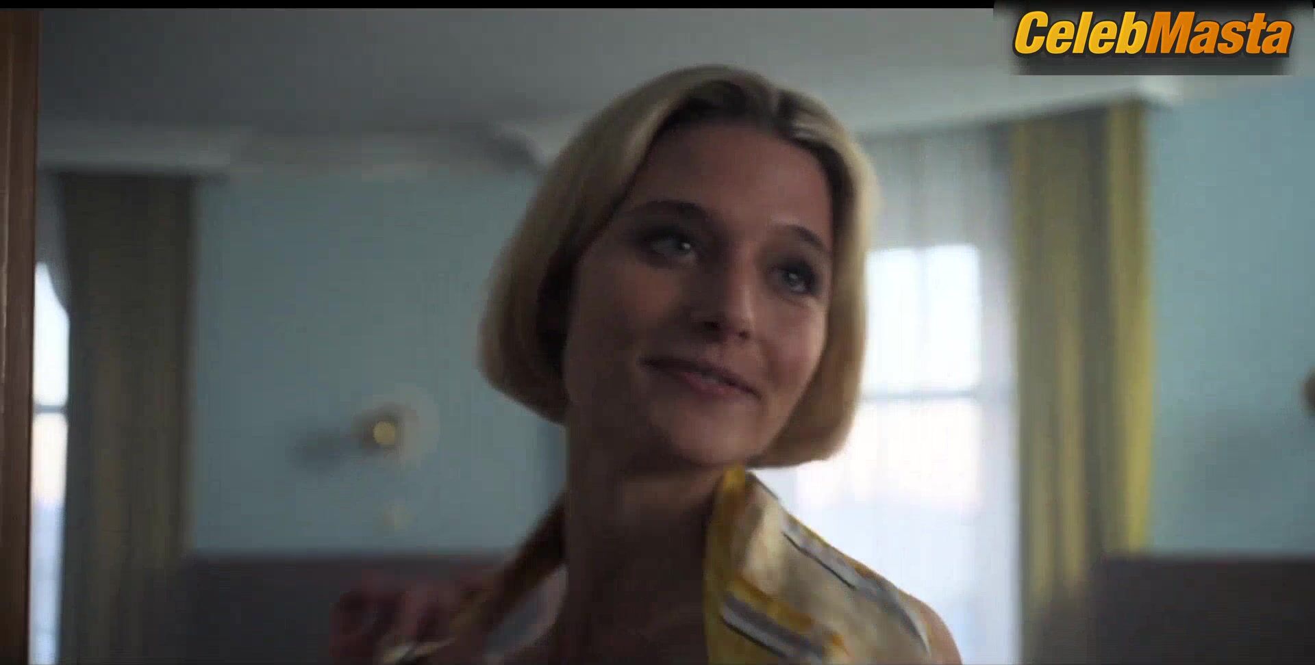 Svenja Jung Underwear Scene In Spy/master - Photo 1 of 5 photo 4