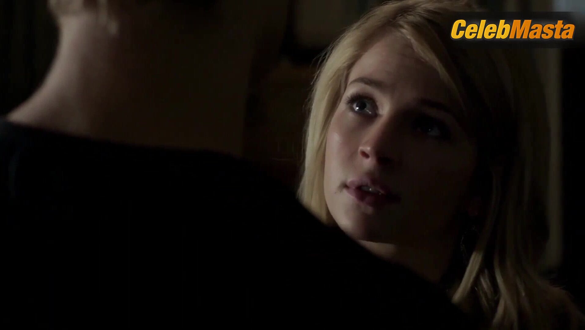 Britt Robertson Reveals Sexy Scene In The Secret Circle - Photo 2 of 5