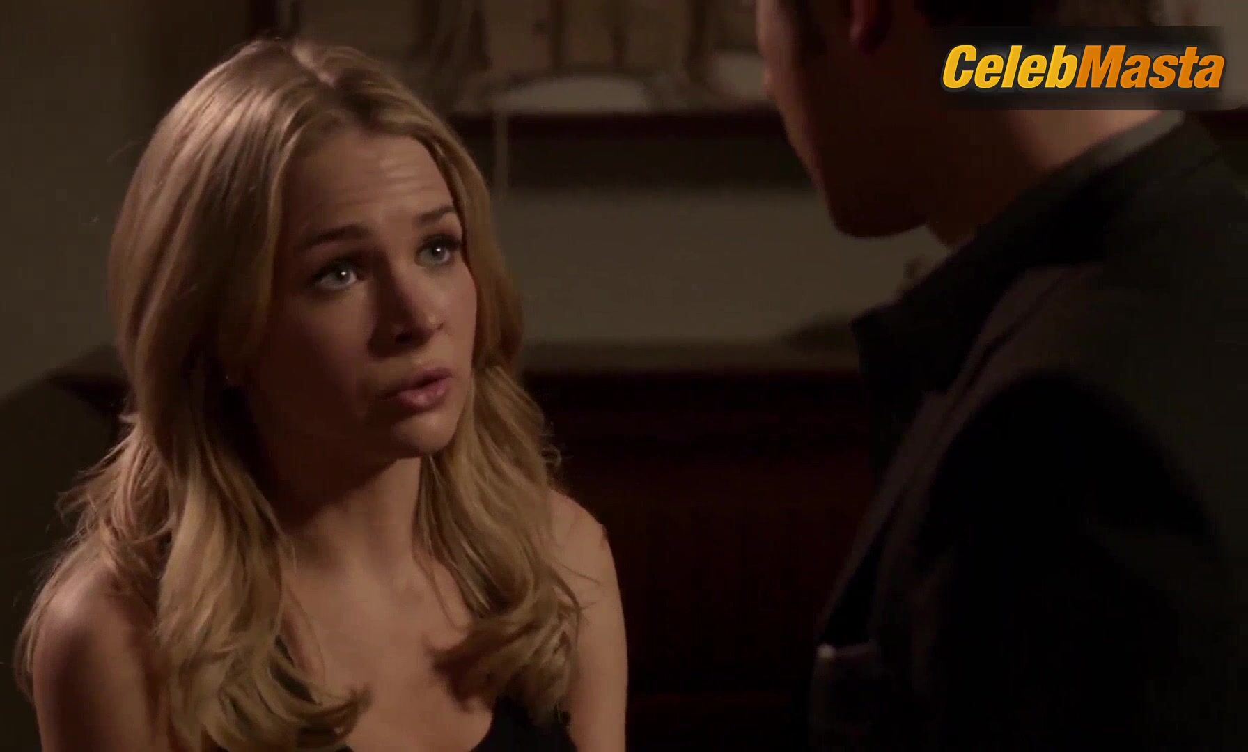 Britt Robertson ’s Underwear Scene In The Secret Circle - Photo 1 of 5 photo 2