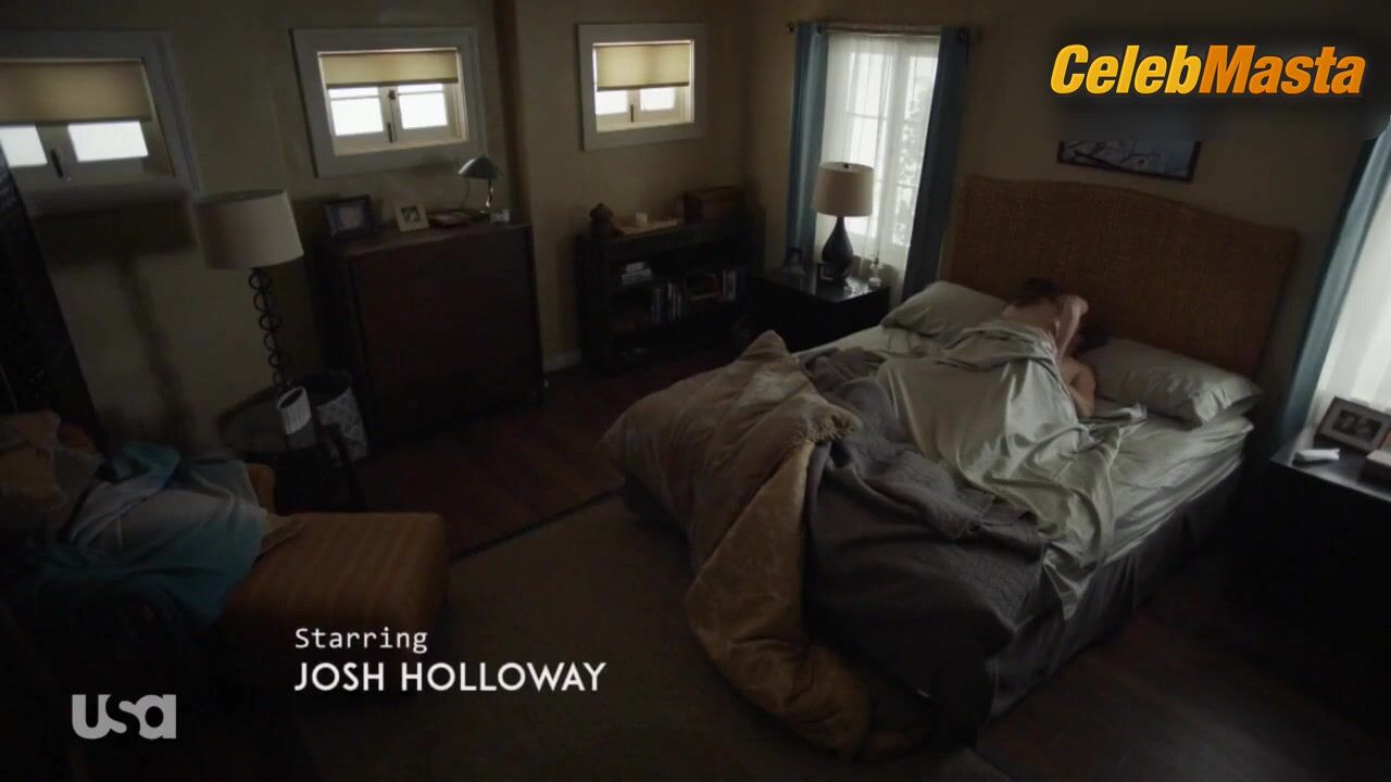 Sarah Wayne Callies Sexy Scene From Colony - Photo 2 of 5 photo 1