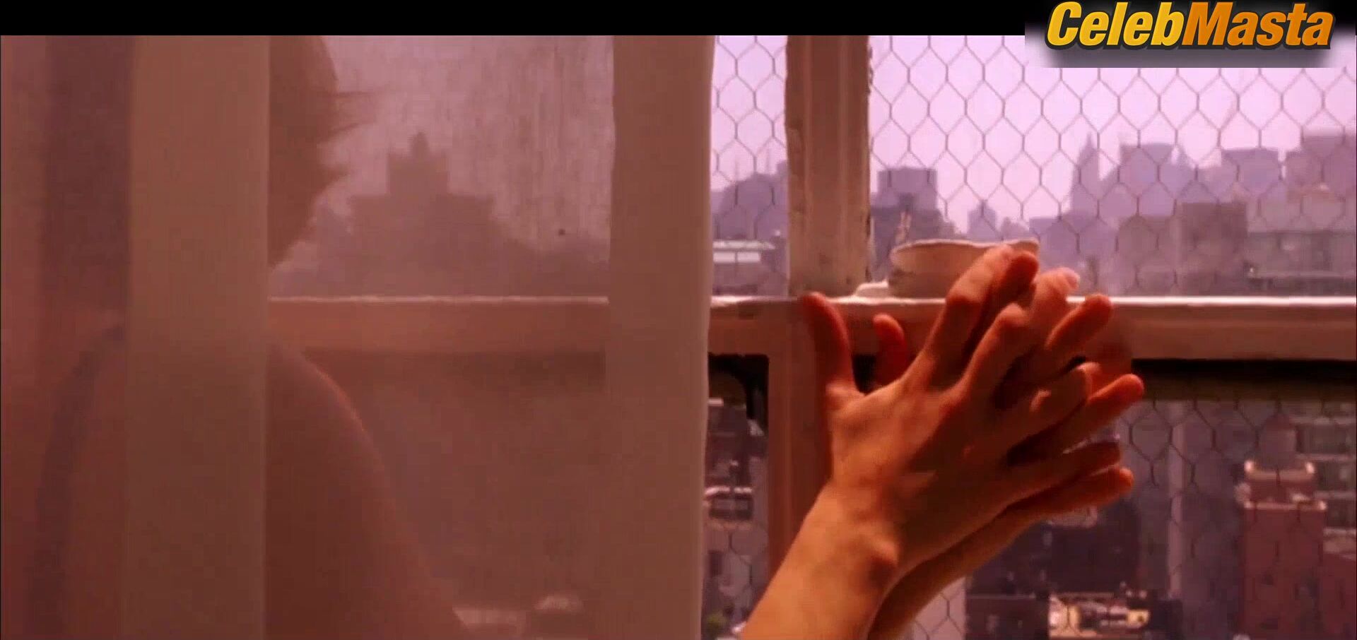 Joelle Carter And Neve Campbell’s Lesbian Scene From - Photo 2 of 5 photo 4