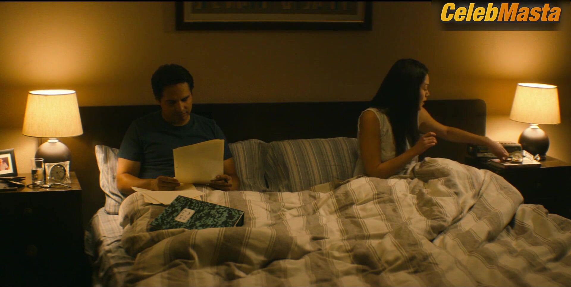 Alyssa Diaz Sexy Scene From Narcos Mexico - Photo 2 of 5