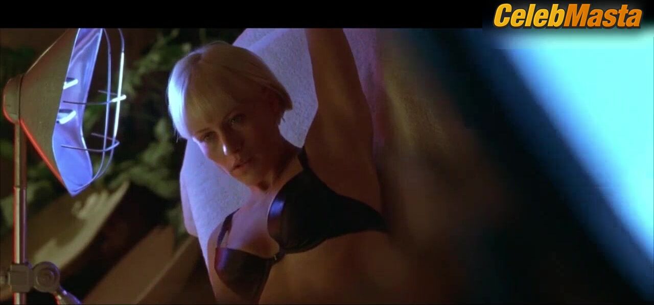 Patricia Arquette ’s Underwear Scene From Goodbye Lover - Photo 2 of 5