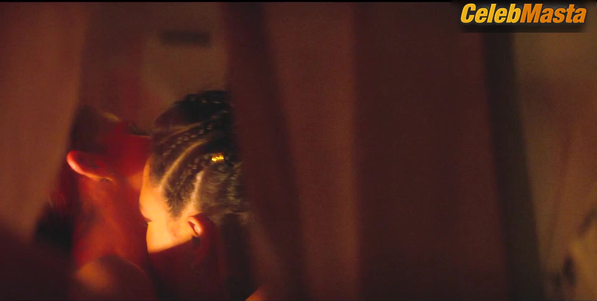 Juana Acosta Boobs, Lesbian Sex Scene In Medusa - Photo 2 of 5