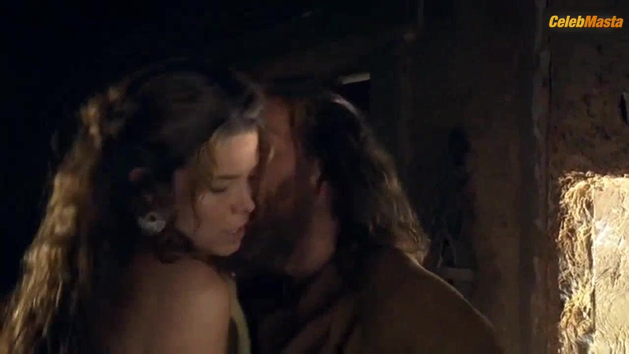 Juana Acosta ’s Tits Scene In Hispania, La Leyenda - Photo 1 of 5 photo 5