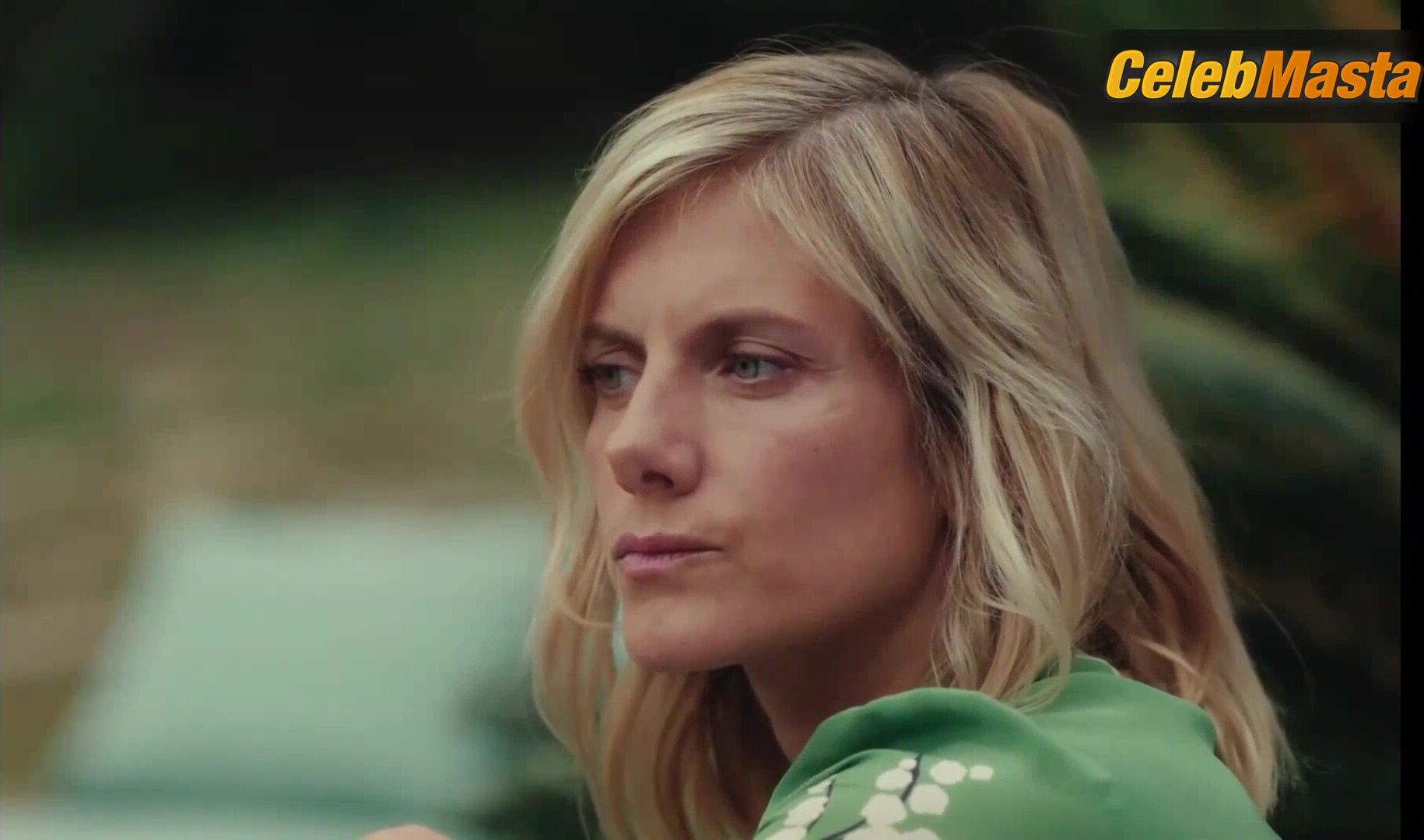 Claire Tran And Melanie Laurent Swimsuit Scene From The - Photo 1 of 5