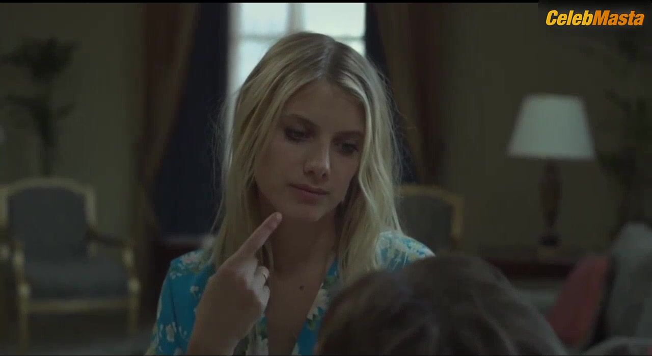Melanie Laurent Boobs, Underwear Scene In Beginners - Photo 2 of 5 photo 4