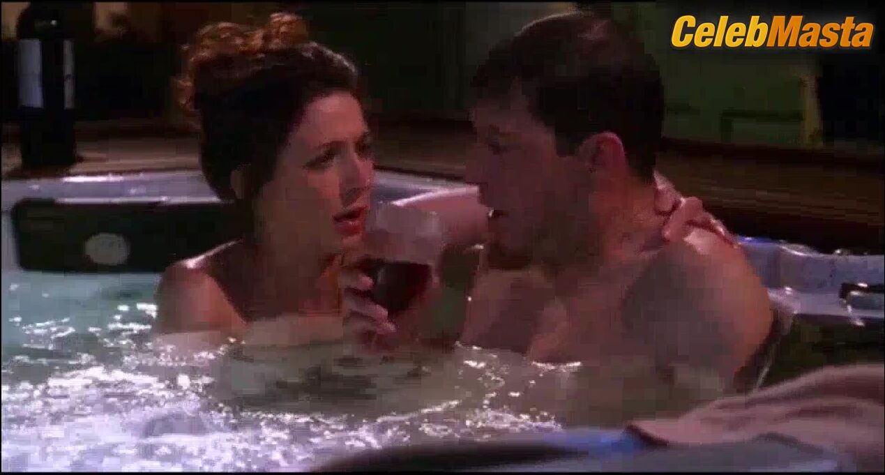 Marin Hinkle Shows Sexy Scene In Two And A Half Men - Photo 4 of 5 photo 5