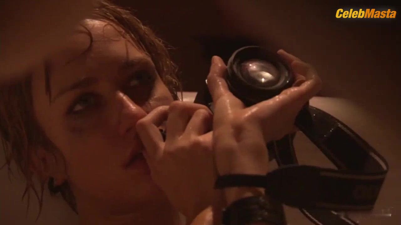 Natasha O'keeffe Natasha O’keeffe’s Lesbian, Tits - Photo 2 of 5 photo 5