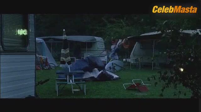 Melanie Laurent ’s Tits And Bush Scene From Je Vais - Photo 1 of 5 photo 4