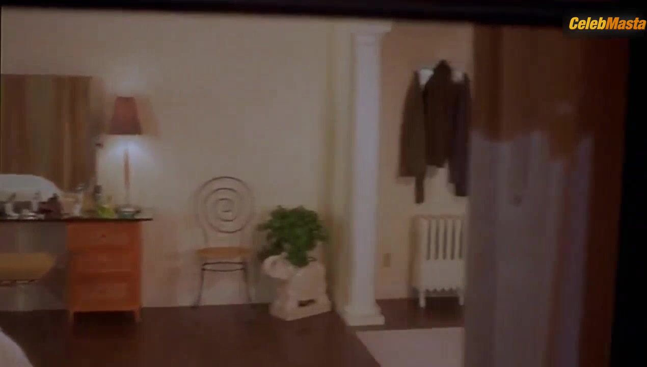 Elisabeth Shue Steamy Scene In Hollow Man - Photo 1 of 5 photo 2