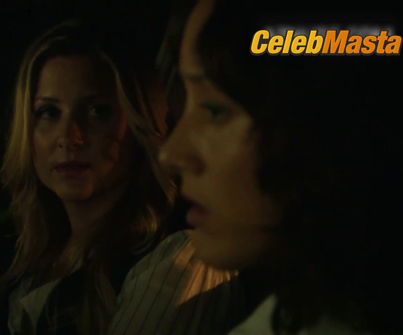 Jennifer Beals And Jessica Capshaw Share A Lesbian Scene In - Photo 1 of 5
