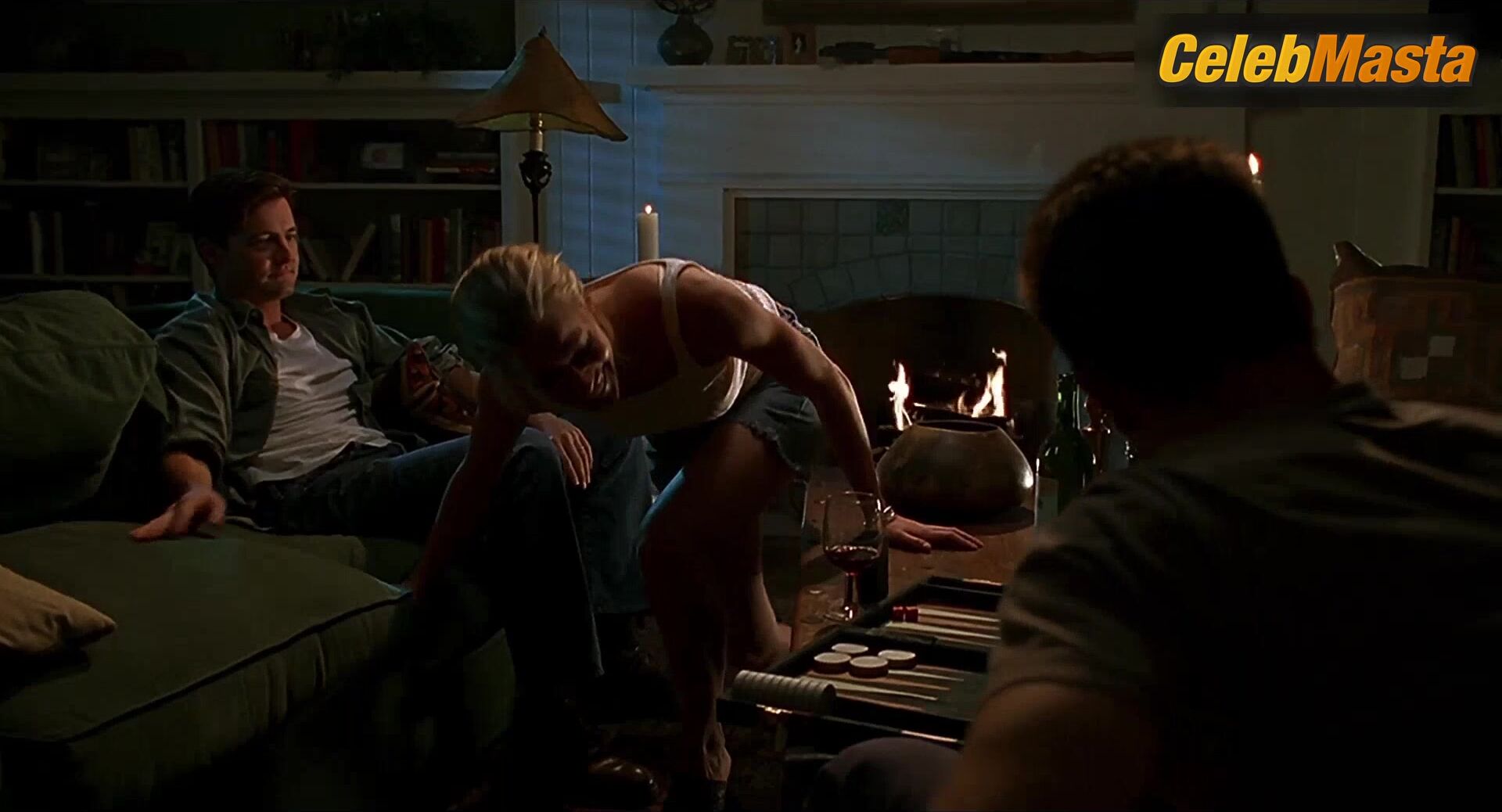 Elisabeth Shue Reveals Body Scene In The Trigger Effect - Photo 2 of 5