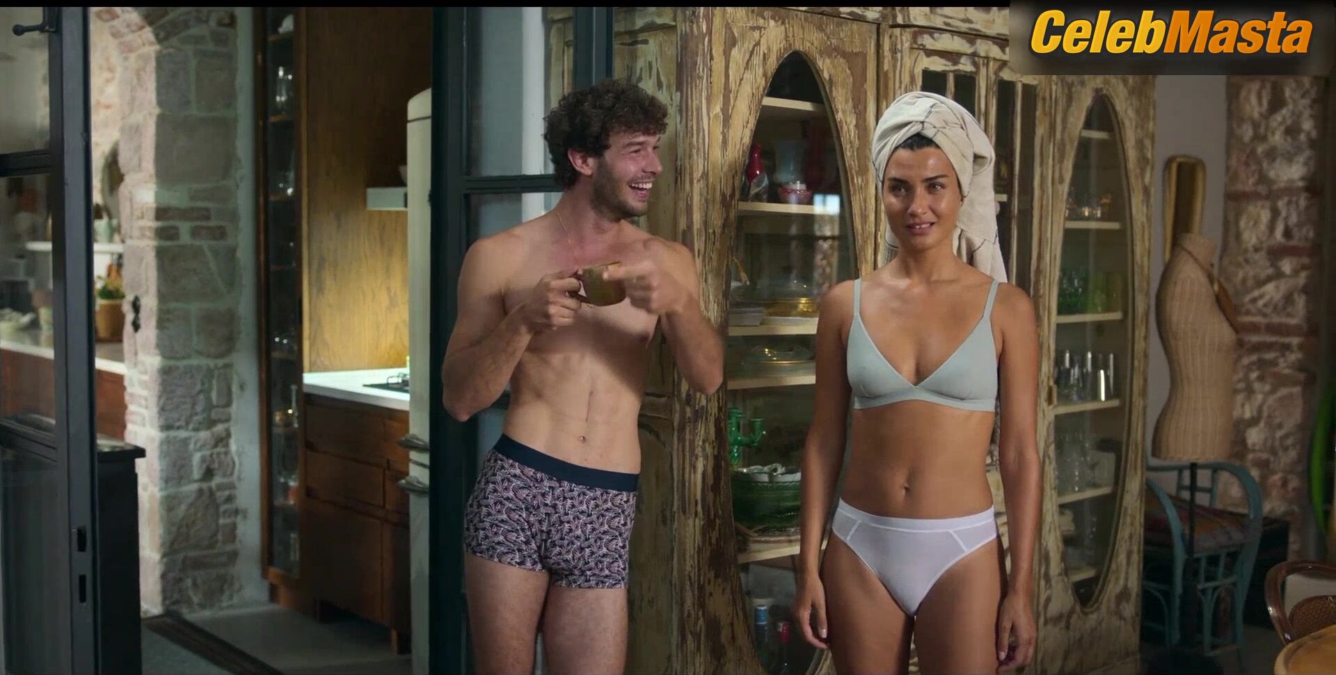 Tuba Buyukustun Underwear Scene In Another Self Series - Photo 1 of 5 photo 5