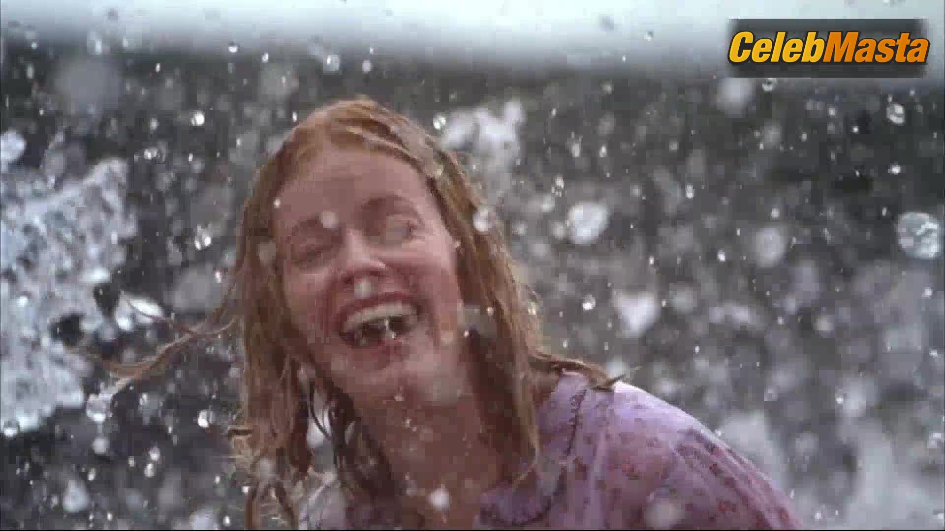 Elisabeth Shue ’s Booty Scene From Molly - Photo 3 of 5 photo 4