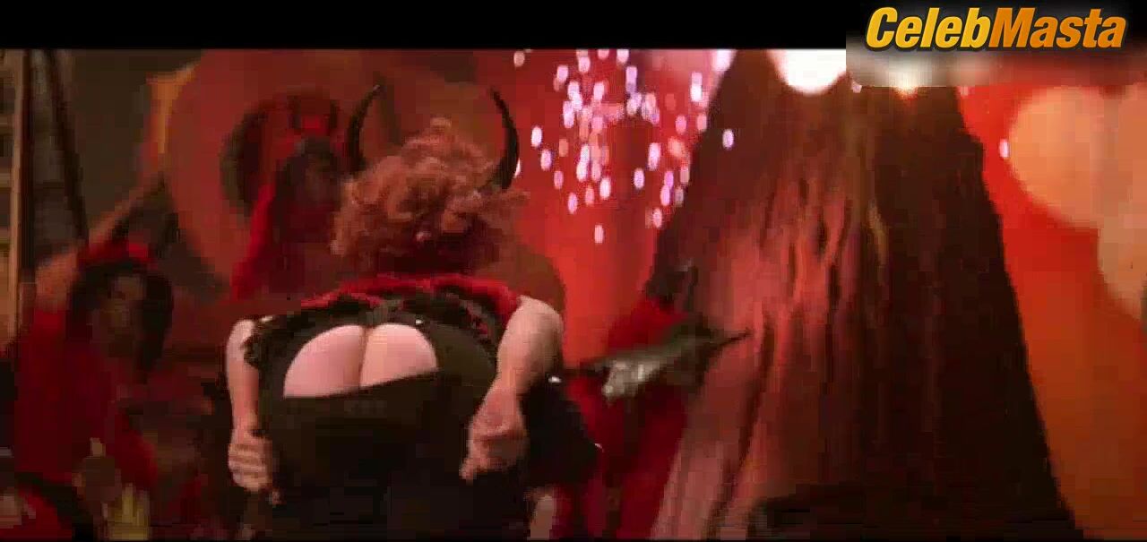 Elisabeth Shue ’s Ass Scene From Cousin Bette - Photo 1 of 5 photo 5