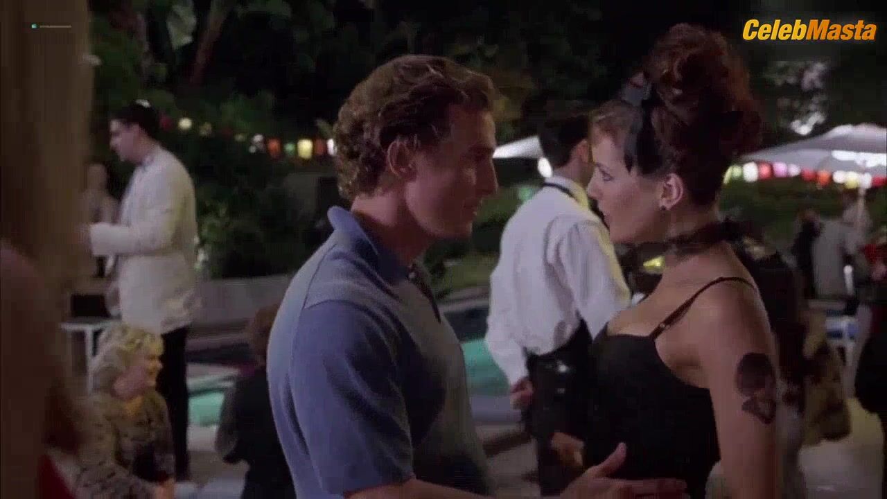 Patricia Arquette Tits, Underwear Scene From Tiptoes - Photo 1 of 5 photo 5