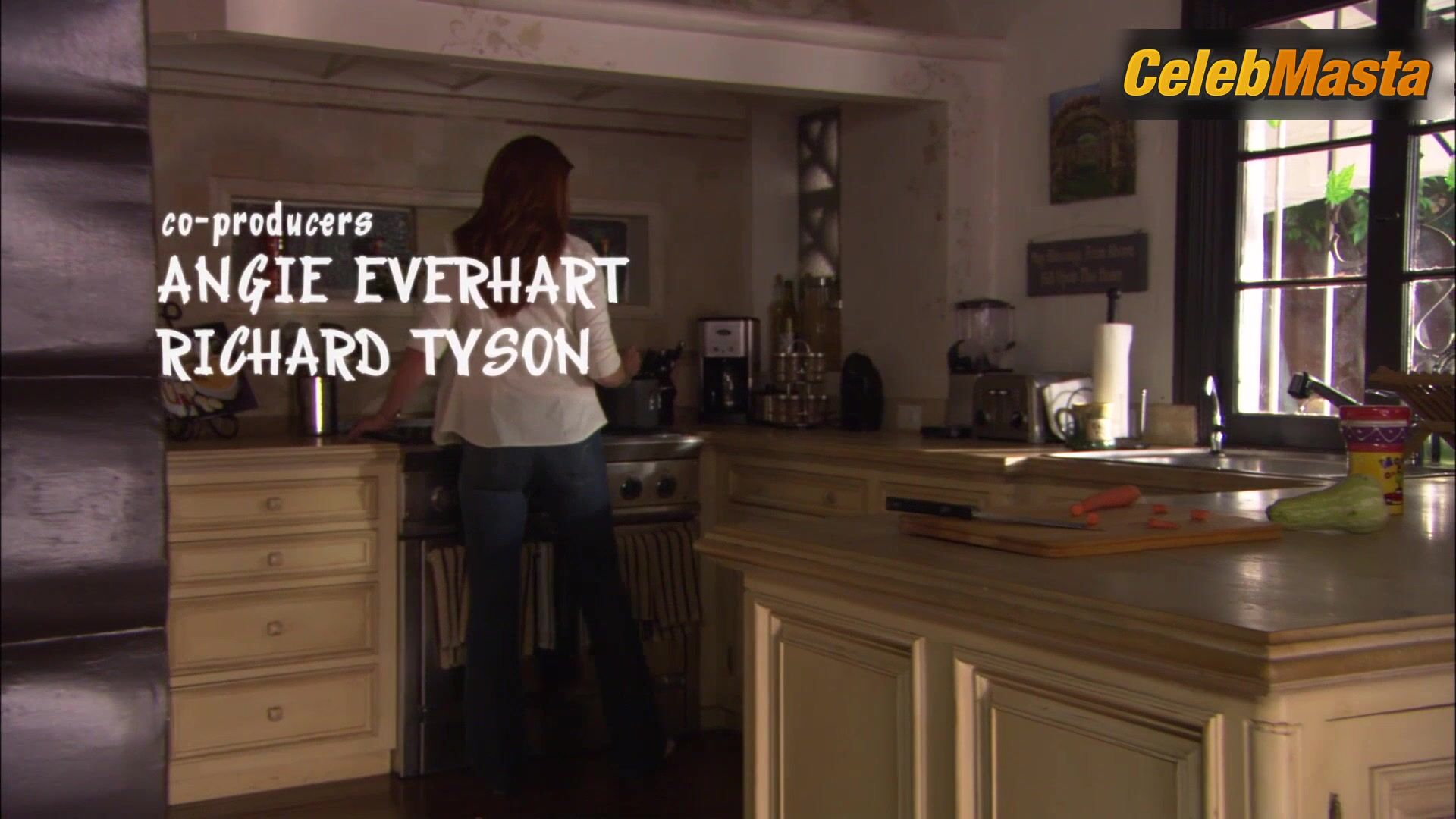 Angie Everhart Sexy Scene From Bigfoot - Photo 1 of 5