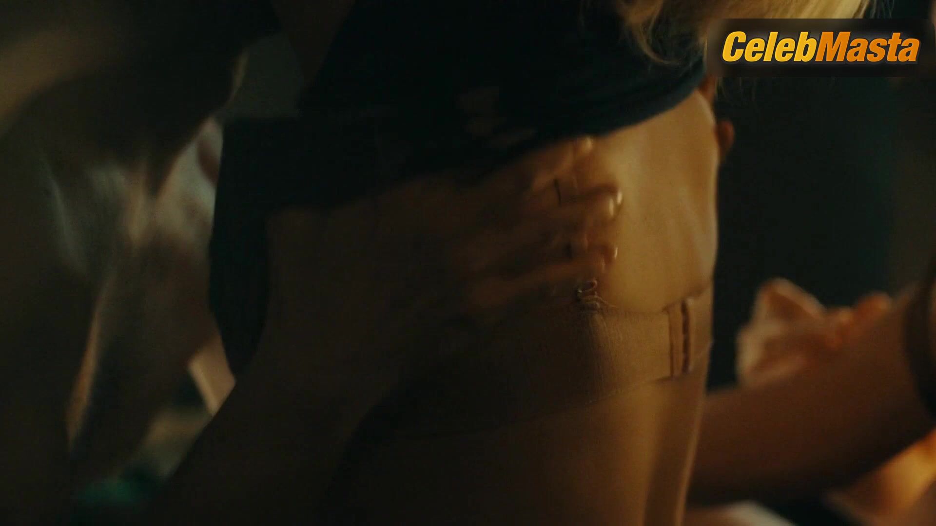 Anna Szymanczyk And Julia Polaczek Underwear Scene From - Photo 2 of 5