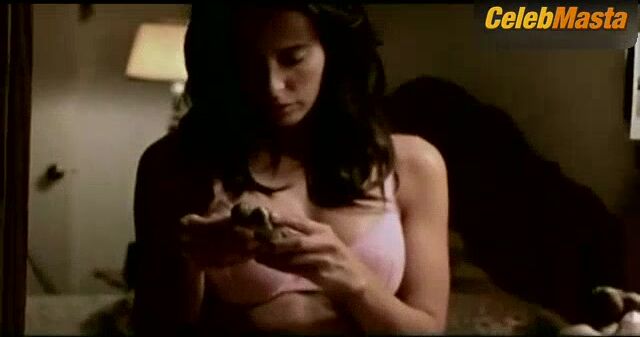 Amy Weber ’s Underwear Scene From The Pumpkin - Photo 2 of 5 photo 1