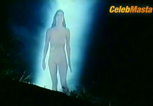 Amy Weber ’s Tits Scene From Dangerous Seductress - Photo 2 of 5 photo 1
