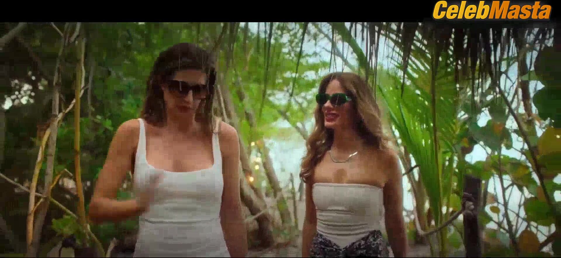 Mabel Moreno Manuela Gonzalez And Boobs, Bikini Scene In - Photo 2 of 5 photo 5