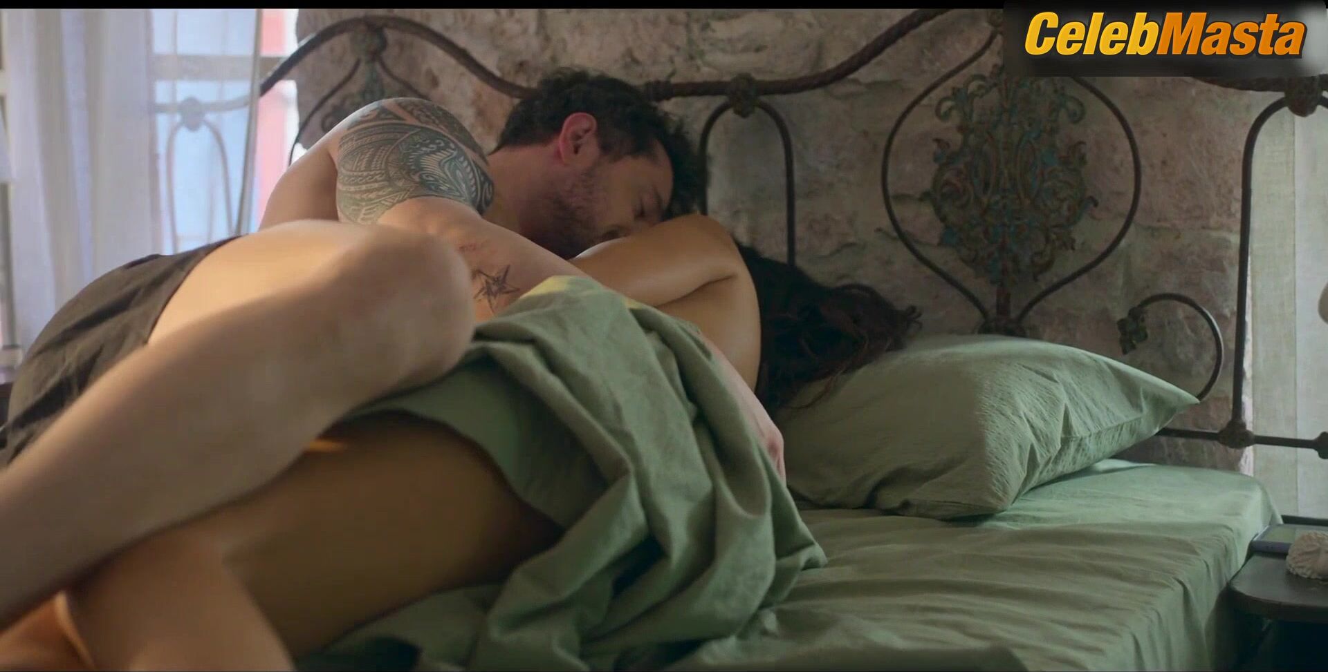 Tuba Buyukustun Flaunts Sex Scene In Another Self - Photo 1 of 5 photo 5