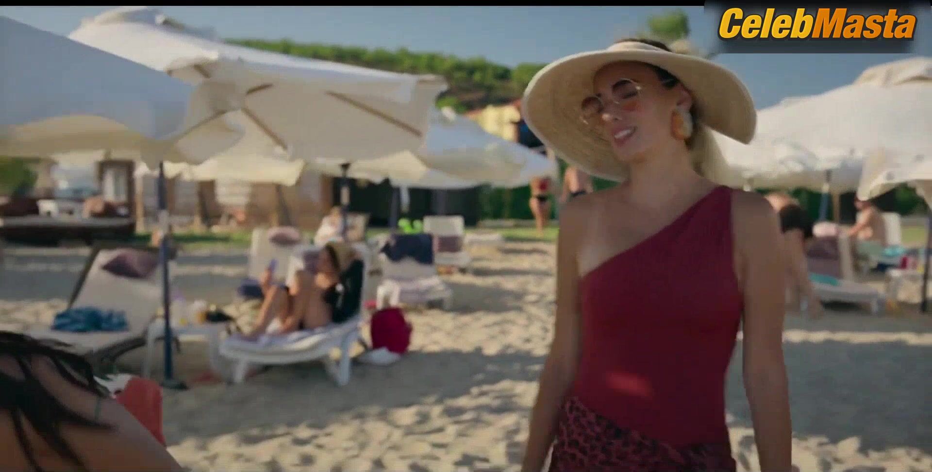 Seda Bakan And Tuba Buyukustun’s Swimsuit Scene - Photo 1 of 5 photo 4