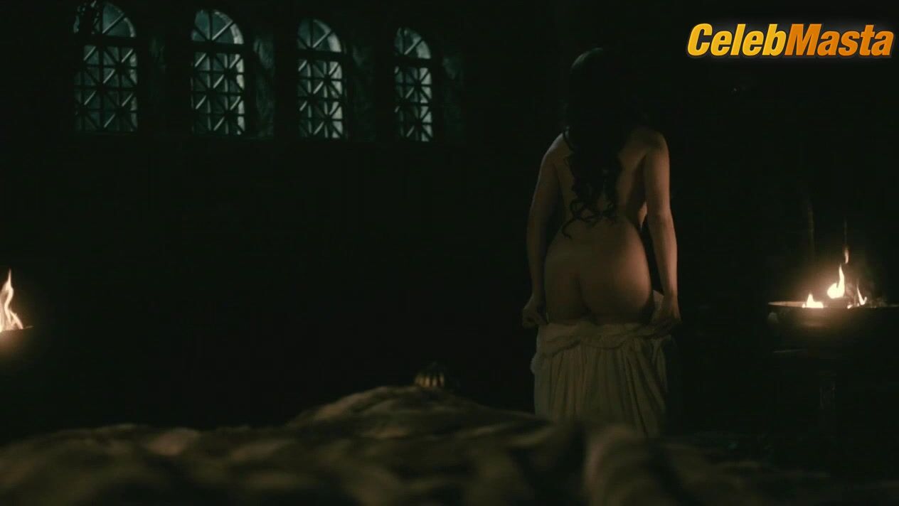 Jennie Jacques ’s Naked Scene In Vikings - Photo 1 of 5 photo 5