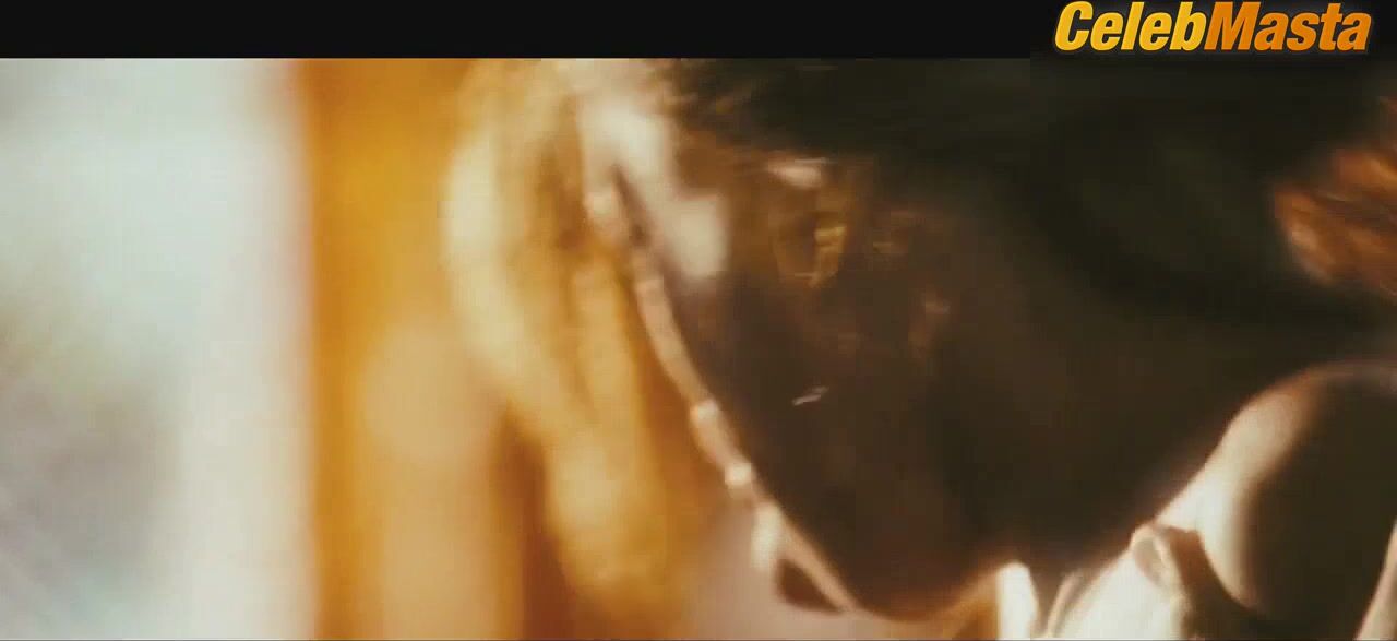 Naturi Naughton ’s Tits, Ass Scene From Notorious - Photo 2 of 5 photo 1