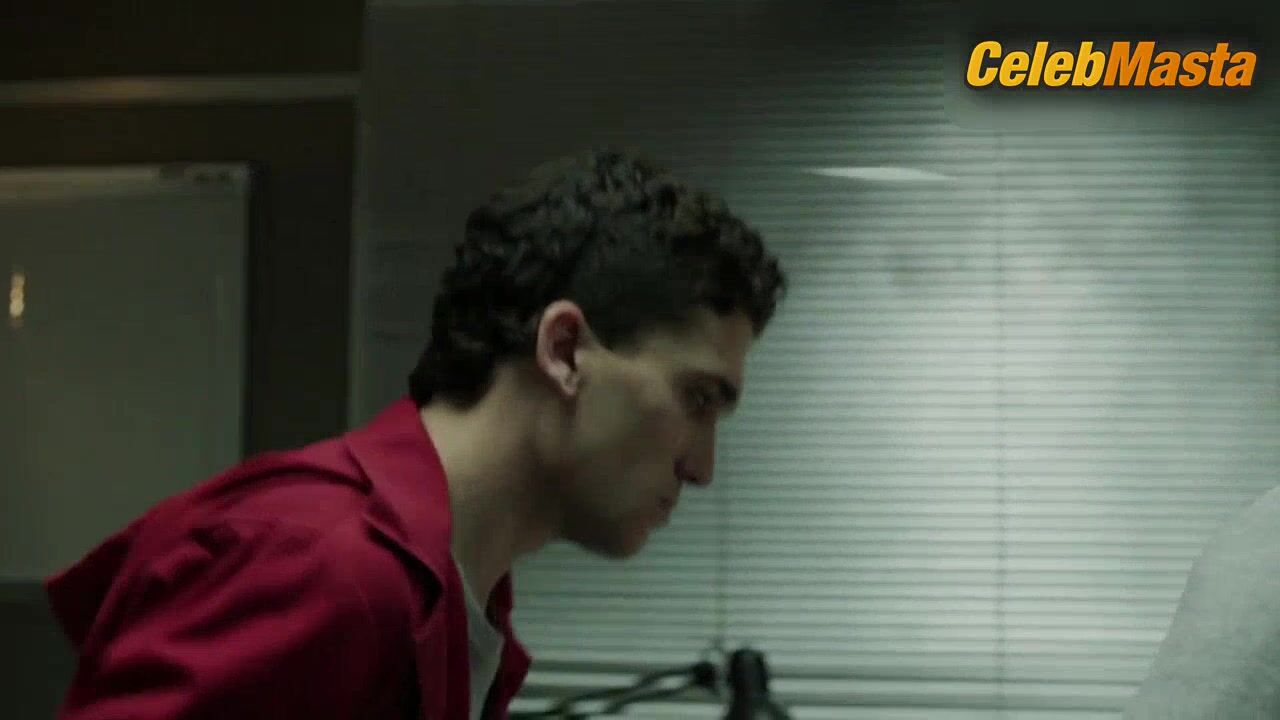 Esther Acebo Reveals Underwear Scene In La Casa De Papel - Photo 1 of 5