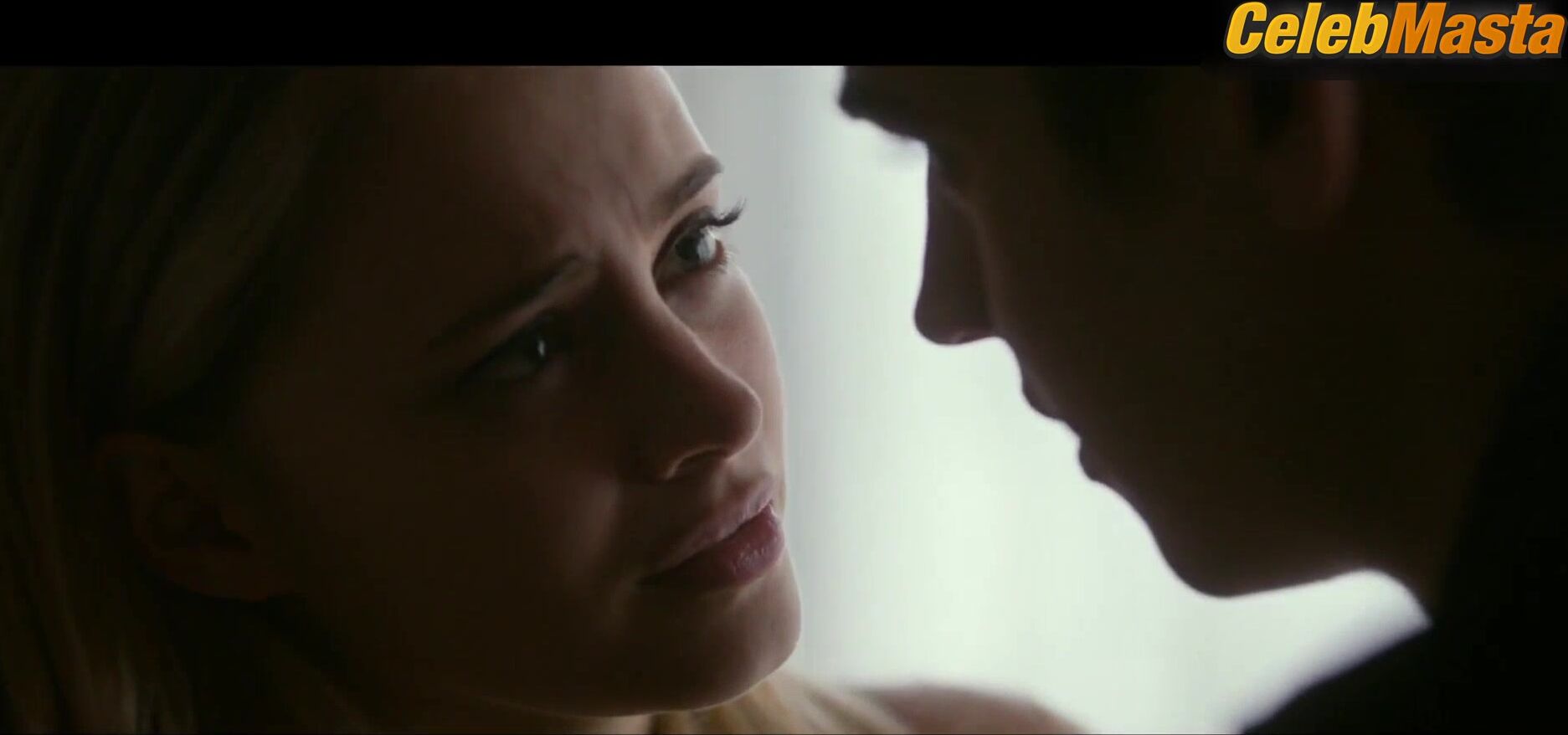 Josephine Langford ’s Hot Scene In After Everything - Photo 1 of 5 photo 5