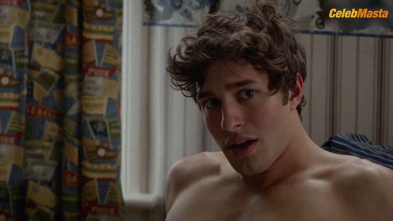 Britt Robertson ’s Tits Scene From Under The Dome - Photo 1 of 5 photo 4