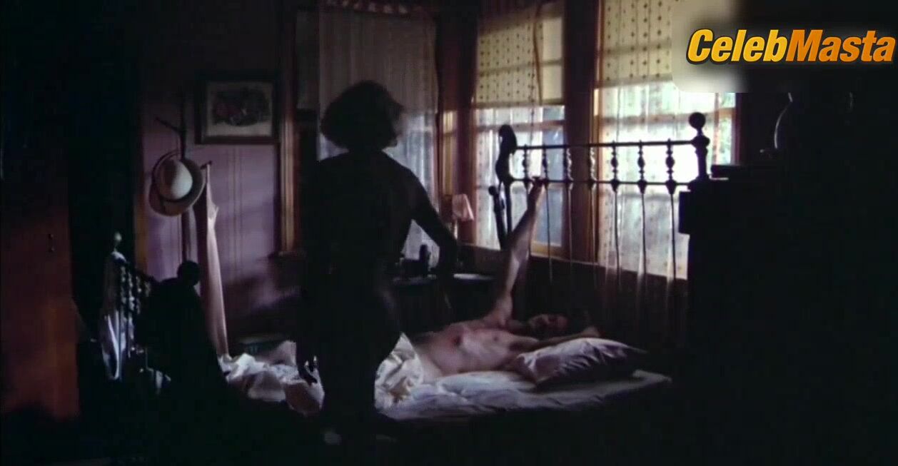 Angie Dickinson Breasts, Butt Scene In Big Bad Mama #2 - Photo 2 of 5 photo 1