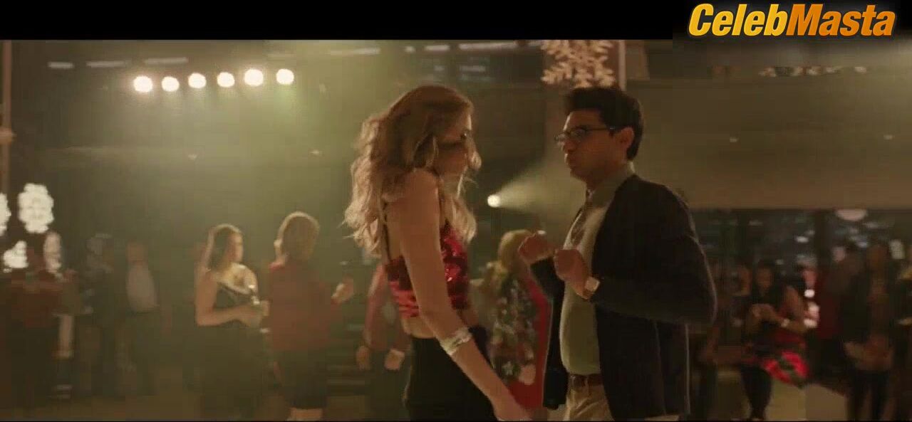 Abbey Lee ’s Sexy Scene From Office Christmas - Photo 2 of 5 photo 1
