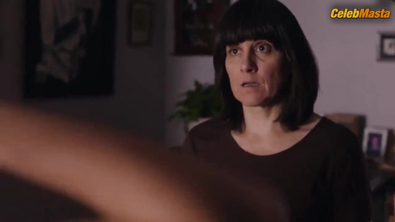 Maria De Nati Tits Scene From Madres. Amor Y Vida - Photo 5 of 5 photo 4