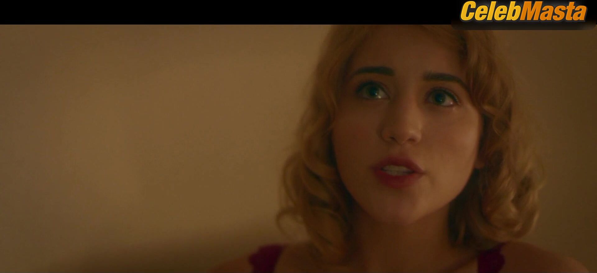 Caylee Cowan Underwear Scene In Frank And Penelope Film - Photo 2 of 5