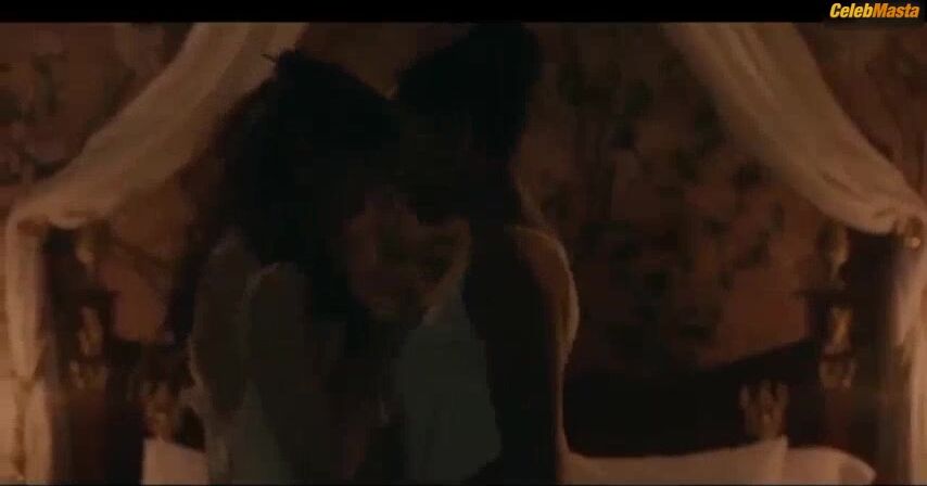 Karla-simone Spence Sophie Cookson And ’s Lesbian, Boobs - Photo 1 of 5 photo 4