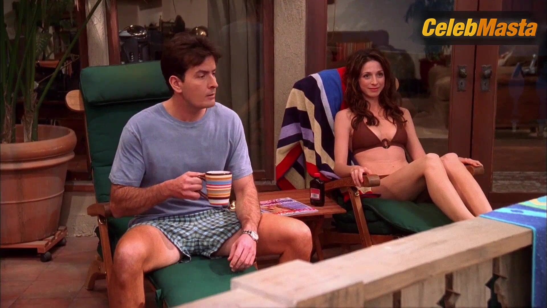 Marin Hinkle ’s Tits Scene In Two And A Half Men - Photo 3 of 5 photo 2