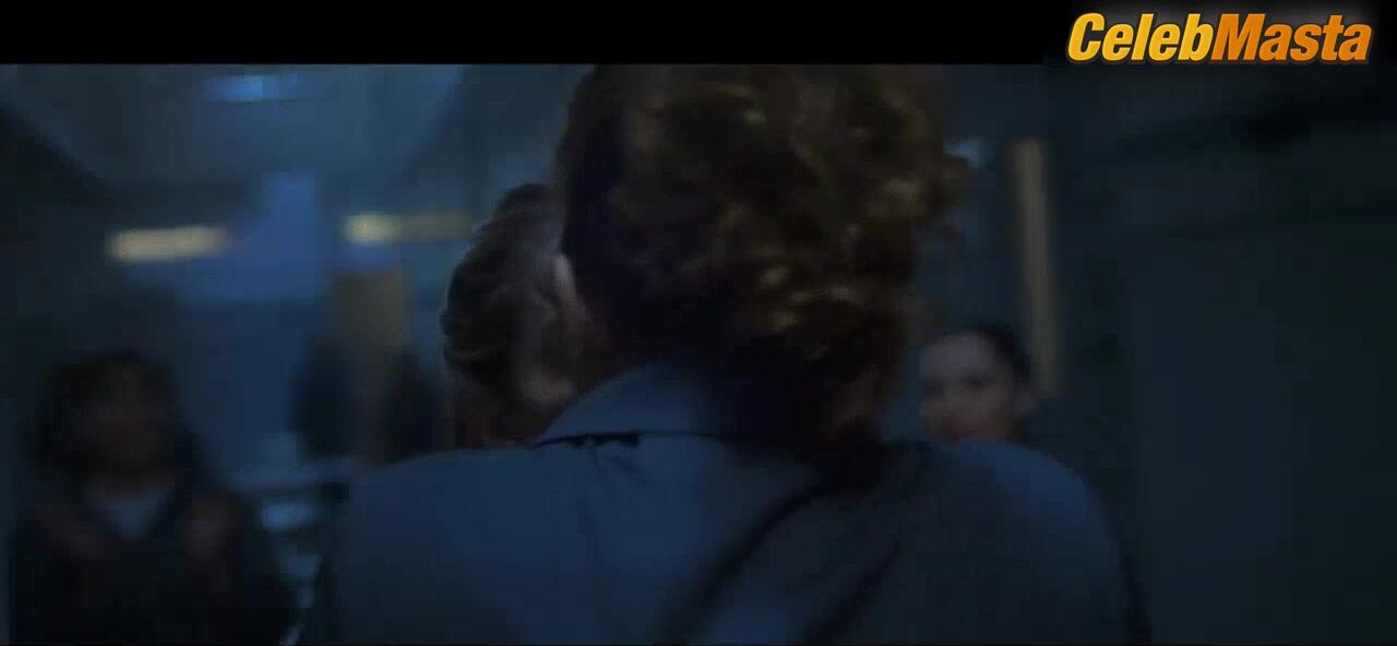 Lidia San Jose Manuela Gonzalez And Share Lesbian Scene In - Photo 2 of 5 photo 5