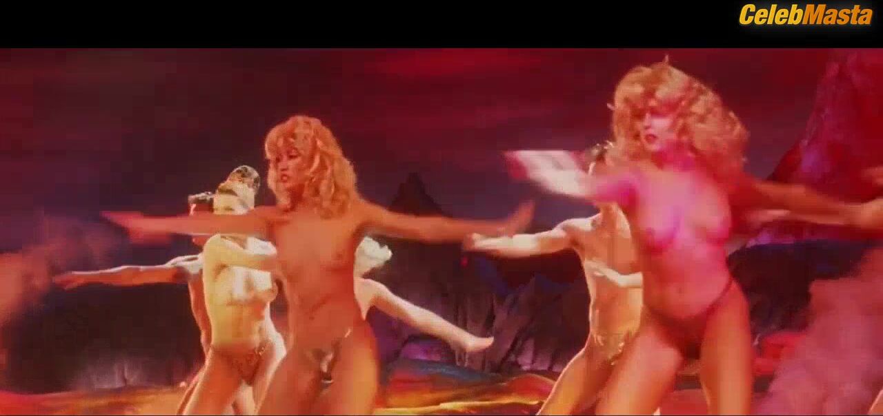 Elizabeth Berkley Shows Butt, Tits Scene In Showgirls - Photo 3 of 5 photo 2